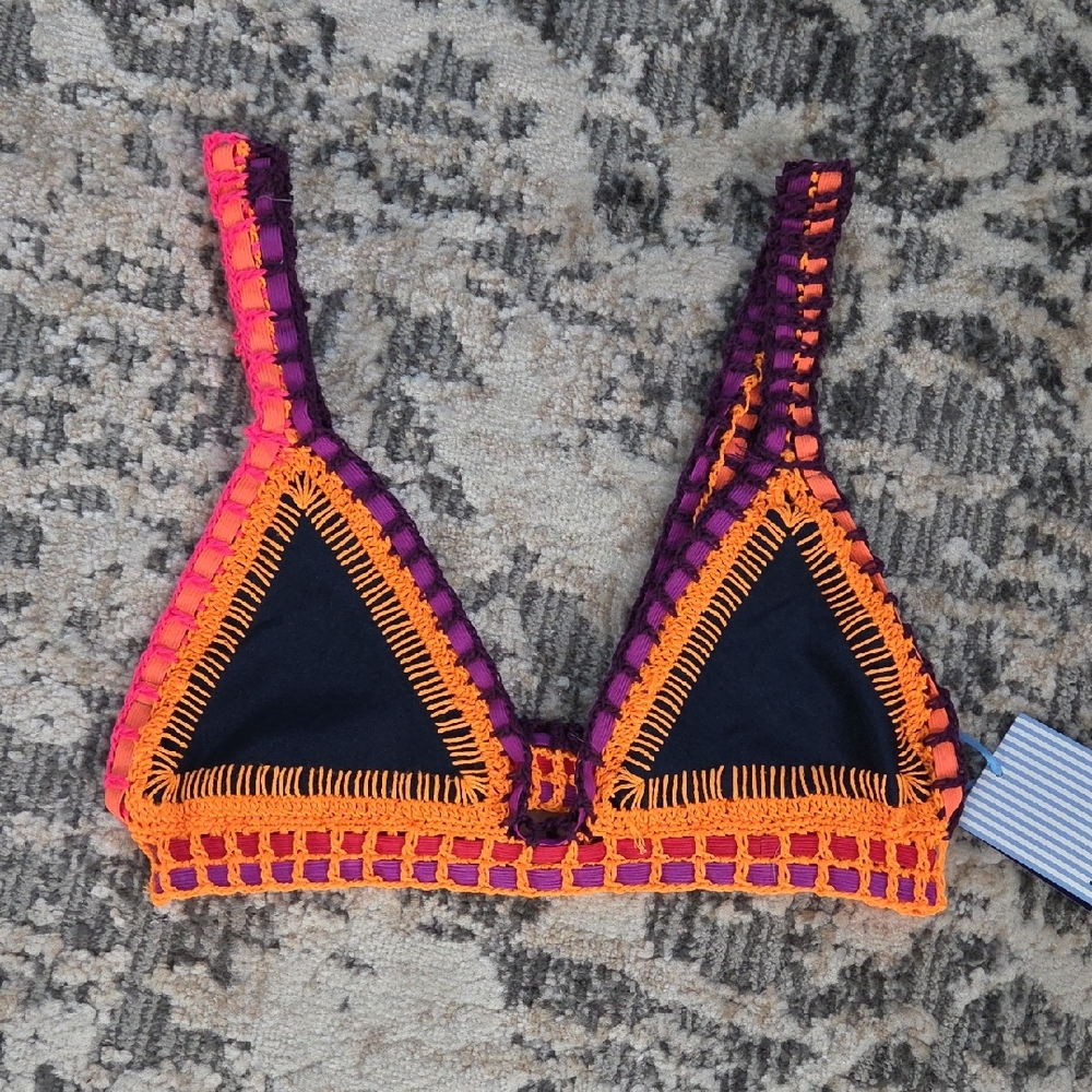 NWT Les Canebiers St. Tropez Crochet Triangle Bikini Top SZ L.